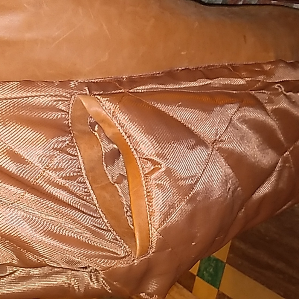 Leather Jacket - Picture 6 of 8